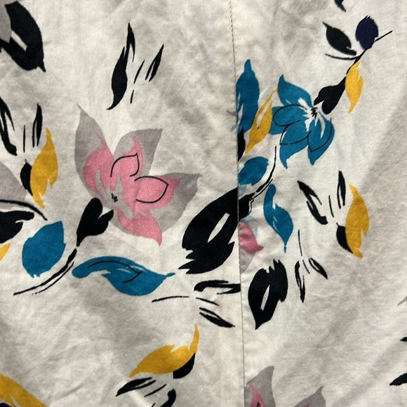 Lane Bryant Floral Blouse 14 Asymmetrical Hem Tunic Flutter Sleeves Stretch Boho - Picture 7 of 9
